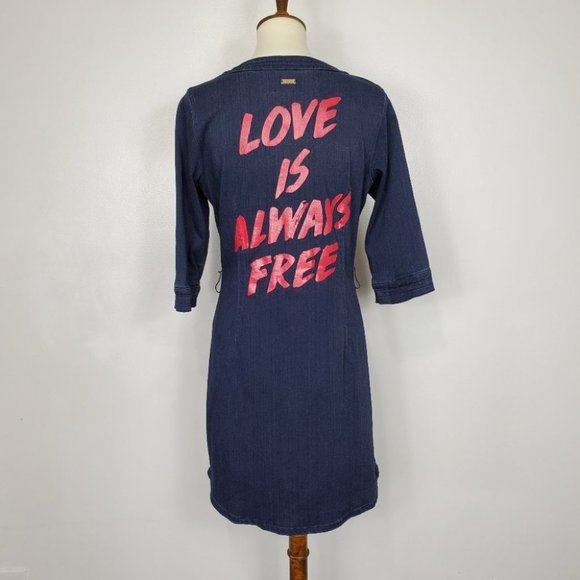 Red Jeans NYC Graphic Denim Jean Shift Dress Size S - Picture 2 of 13